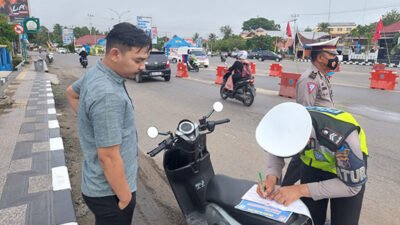 Polres Sijunjung Keluarkan 69 Tilang dan 417 Teguran