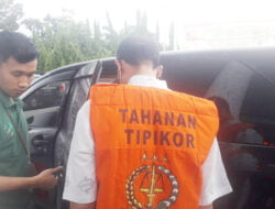 Kejari Pasbar Tahan Mantan Kabid CK Dinas PUPR Dalam Dugaan Korupsi Pembangunan Lapangan Tenis Indoor