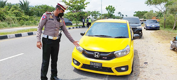 BM Satlantas dan Dishub Razia TNKB