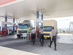 Polres Solok Sidak Sejumlah SPBU