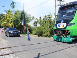 Lansia Tewas Tertabrak Kereta Api