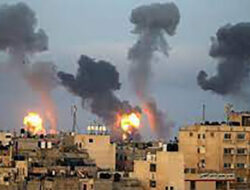Israel Lancarkan Serangan Udara ke Gaza