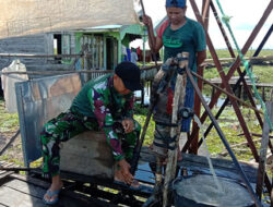 Babinsa Kodim 1002/HST Motori Perbaikan Pompa Air Warga Awang Landas