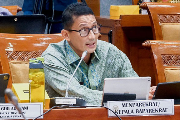 Kemenparekraf
