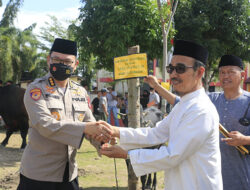 59 Sapi dan 2 Kambing Disembelih, Polda Sumbar Tebar Daging Kurban ke Kaum Duafa dan Korban Gempa