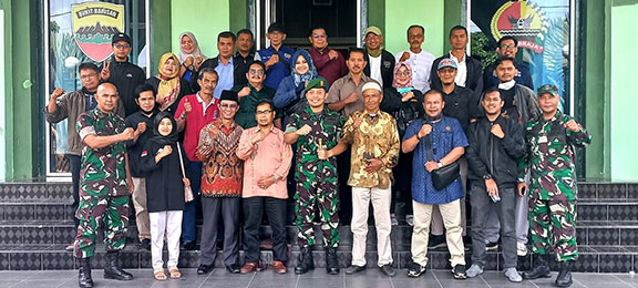 Dandim 0304 Agam Temu Ramah dengan PWI Bukittinggi