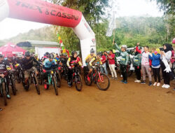 Meriahkan HUT Ke-77 RI, Dandim 1002/HST Lepas Gowes Bahagia Jelajah Bumi Murakata 