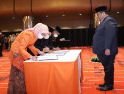 72 Anggota Bawaslu Provinsi Resmi Dilantik