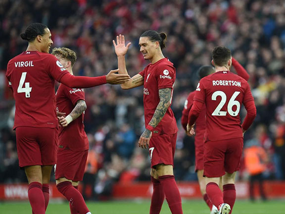 Liverpool Jalani Musim yang Aneh