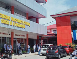 SMKN 6 Padang Dikunjungi Tim Monev Pusat