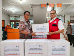 Semen Padang Sumbang 100 Kilogram Rendang untuk Cianjur