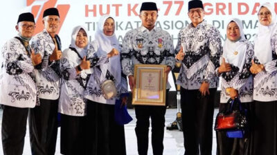 Pemkab Dharmasraya Raih Beragam Penghargaan Bergengsi