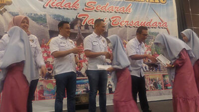 Alumni DSD-SDS 97/98 Polda Sumbar Berbagi Sembako