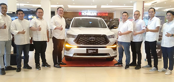 All New Kijang Innova Zenix, Resmi Mengaspal di Sumbar