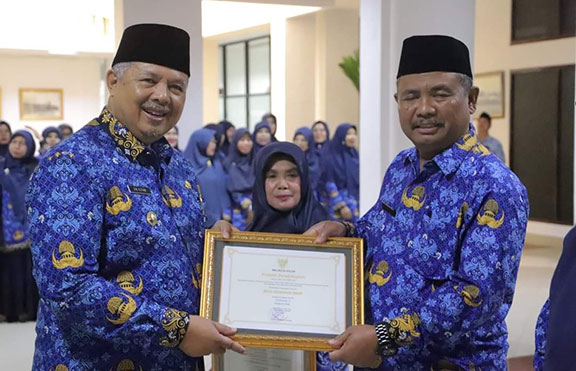Peringatan HUT Korpri Ke-51 Diguyur Hujan