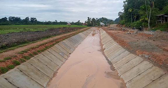 Irigasi Sawah Laweh Pessel Tuai Pujian, Progres Tercapai, Mutu dan Kualitas Terjaga