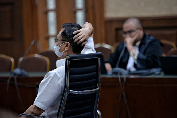 Dugaan Korupsi ASABRI, Benny Tjokro Harus Bayar Pengganti Rp5,7 T