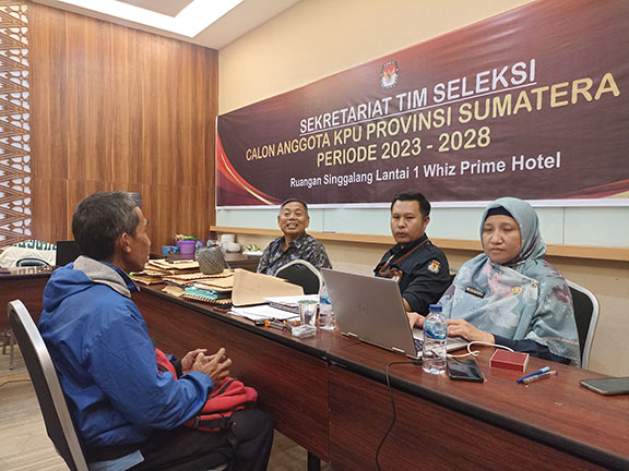 KPU Sumbar Temukan Banyak KTP TMS Dukungan Calon DPD RI