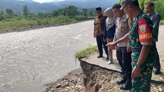 Akses Jalan Nagari Ganggo Mudiak Terputus