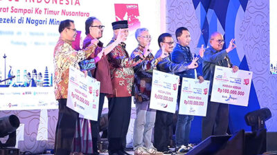 Penarikan Undian Nasional  Tabungan Simpeda, Nasabah Bank Jatim Raih  Hadiah Utama Rp500 Juta