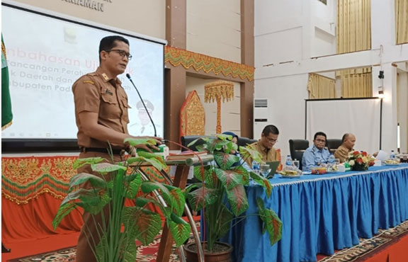 Padang Pariaman Gelar Uji Publik Ranperda Pajak Daerah