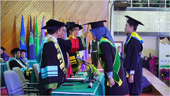 Gelar Wisuda II, UNAND Luluskan 1.422 Wisudawan