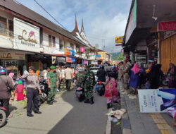 Tim Patroli Razia Warung yang Buka Siang Ramadan