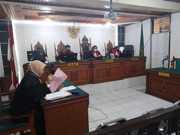 Terdakwa Penipuan Bisnis Minyak Goreng Divonis 1 Tahun