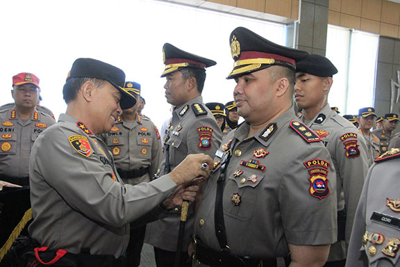 Dua Kapolres di Sumbar Dimutasi