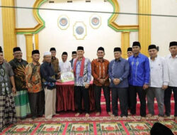 Wabup Sabar AS Pimpin TSR ke Masjid Nurul Hidayah Rao Selatan 