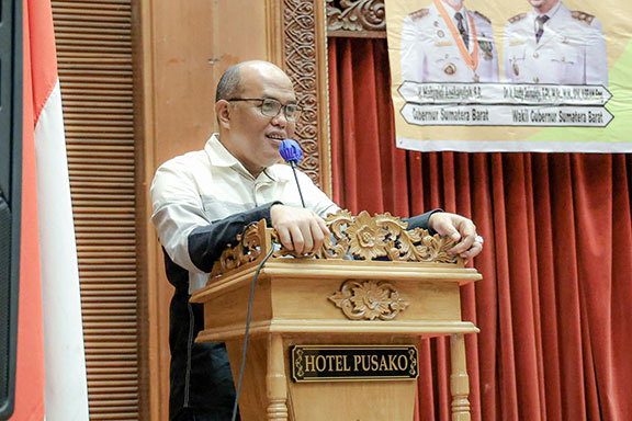 Ketua DPRD Sumbar Bahas Masalah Stunting