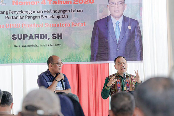 Ketua DPRD Sumbar, Supardi Sosialisasikan Perda Nomor 4/2020  di Payakumbuh
