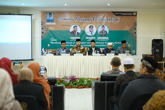 Fadly Amran Apresiasi DDII Padang Panjang