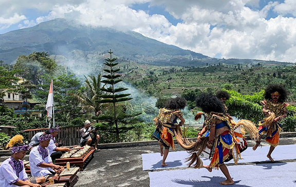 Menata Pariwisata yang Inklusif