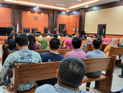 3 Eks Direktur RSUD Pasbar Divonis Bebas