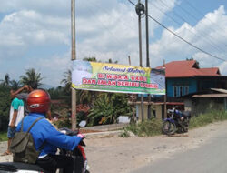 Jalan Rusak Tak Kunjung Diperbaiki, “Selamat Datang di Wisata Kabut dan Jalan Seribu Lobang”