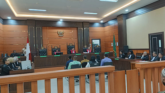 Korupsi