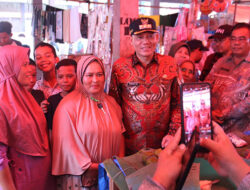 Bupati Tinjau Pasar Kumpulan, Sabar AS : Stabilkan Harga Bahan Pokok, Jika Perlu Lakukan Intervensi Pasar