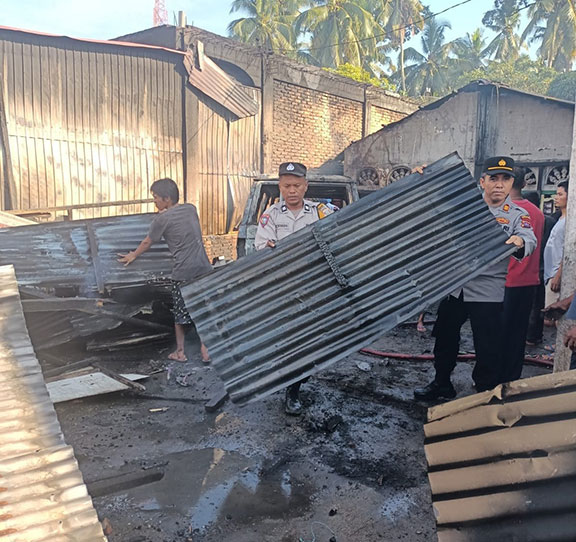 Terbakar