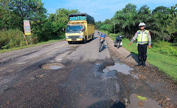 Jalinsum di Kabupaten Dharmasraya Bakal Diperbaiki