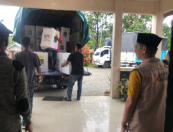 Bawaslu Padang Pariaman Kawal Pendistribusian Logistik Pemilu 2024