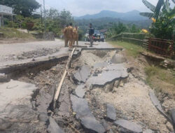 Dinas PUPR Sawahlunto Diinstruksikan Segera Perbaiki Jalan Rusak