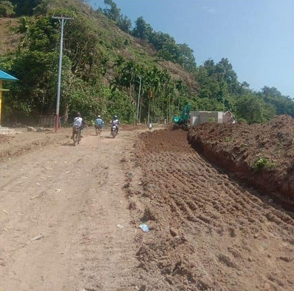Akses ke Nagari-Nagari Terisolir di Pessel Mulai Terbuka