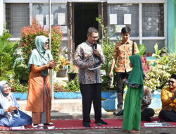 Sepatu Baru Buat Siswa SD dari Rida Ananda