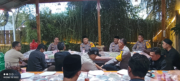 Kapolres 50 Kota AKBP Ricardo Condrat Yusuf, S.H., S.I.K., M.H., Undang Wartawan Luak 50 Buka Puasa Bersama
