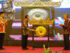 Unand