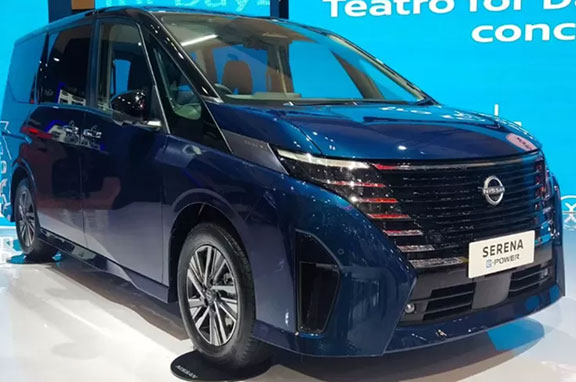 Nissan Segera Luncurkan Serena e-Power C28
