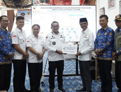 Bupati Safaruddin Antarkan Bantuan untuk Korban Bencana Galodo
