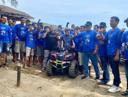 Pelaku Usaha Pantai Air Manis Dukung Epyardi Jadi Gubernur Sumbar