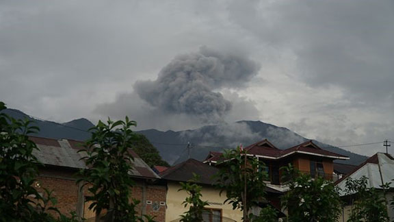 Masyarakat Diminta Waspada Potensi Banjir Lahar Dingin